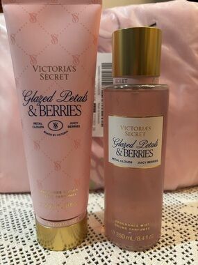 (Inventory 45) Victoria’s Secret Glazed Petals & Berries Fragrance Mist & Lotion